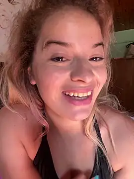 AriBeautiful online show from 03-04-26, 02:34