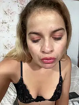 AriBeautiful online show from 03-09-26, 07:23