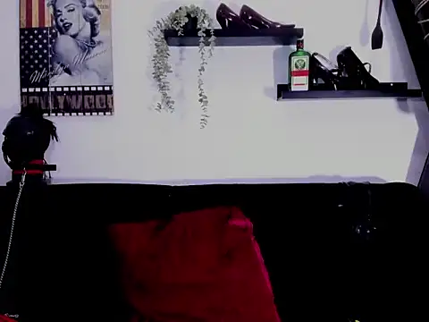  zara rosse online show from 04-15-26, 09:16