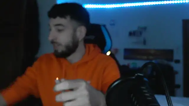 Snapshot of maestroboris95 chatting on 02-14-26, 02:58 maestroboris95 online show from 02-14-26, 02:58