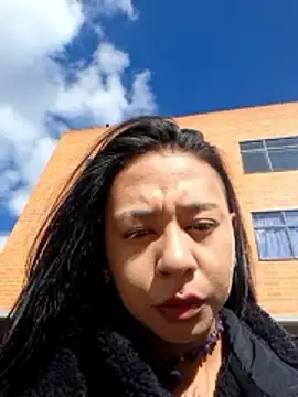 Zafira glow online show from 02-21-26, 01:34