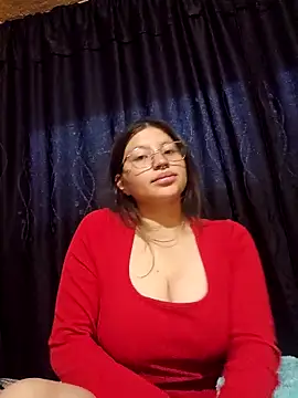 Snapshot of Monroe0303 chatting on 02-12-26, 10:49 Monroe0303 online show from 02-12-26, 10:49