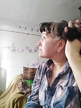 Snapshot of ViolaStar75 chatting on 03-10-26, 05:45 ViolaStar75 online show from 03-10-26, 05:45