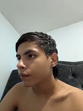 two cam latin online show from 02-27-26, 05:07