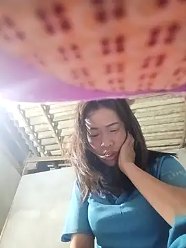 Snapshot of aki_xzx chatting on 02-17-26, 10:49 aki xzx online show from 02-17-26, 10:49