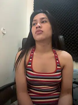 Snapshot of goddess_athena69 chatting on 06-28-26, 02:39 goddess athena69 online show from 06-28-26, 02:39