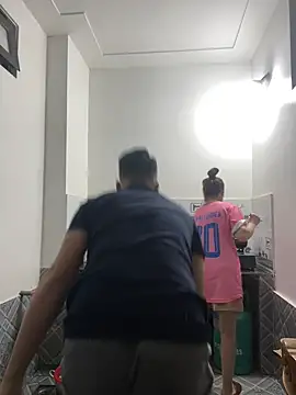 huyenzz online show from 02-26-26, 11:31