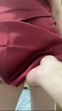 huyenzz online show from 04-02-26, 03:42