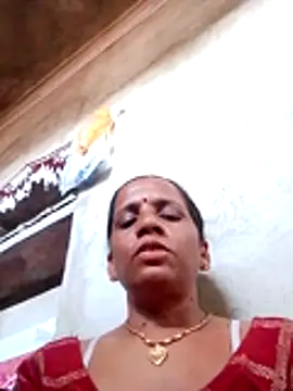 Snapshot of Anitarakkoli chatting on 05-22-26, 05:03 Anitarakkoli online show from 05-22-26, 05:03
