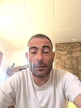 Erchipi online show from 05-19-26, 04:13