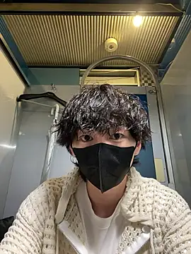 --ha-ru-- online show from 04-10-26, 05:28