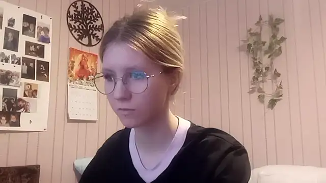 RunawayBr1de online show from 02-21-26, 02:51