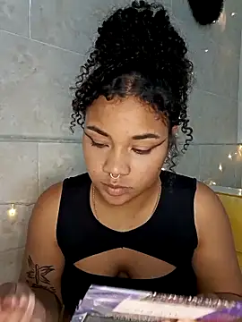 BrianaSweetxxx online show from 03-20-26, 03:11