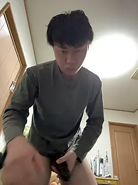 Snapshot of hibi0875 chatting on 03-20-26, 12:43 hibi0875 online show from 03-20-26, 12:43