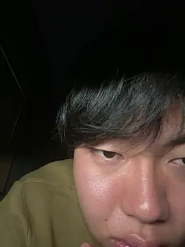 Snapshot of hibi0875 chatting on 05-14-26, 07:31 hibi0875 online show from 05-14-26, 07:31