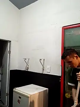 Isaak 26 online show from 04-19-26, 09:39