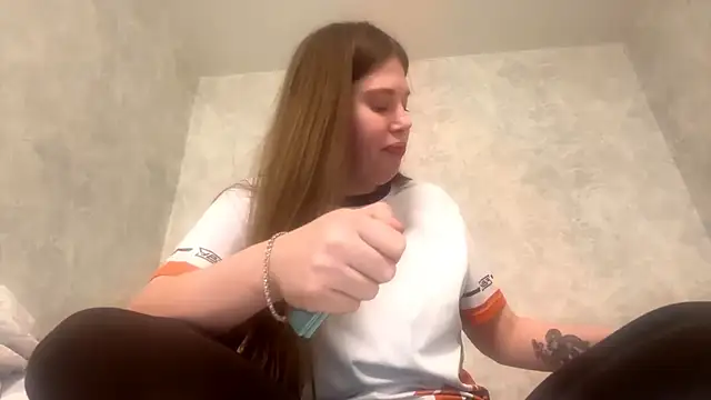 Lunexia Kysstoria online show from 02-10-26, 01:48