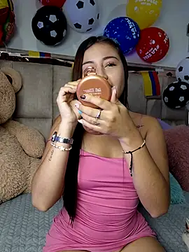 Snapshot of JuliettaArlet chatting on 06-16-26, 11:13 JuliettaArlet online show from 06-16-26, 11:13