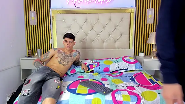 Adventurous Boys online show from 04-04-26, 06:05