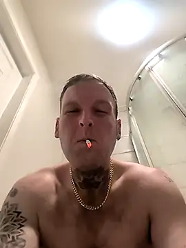 dave32000 online show from 02-18-26, 12:39