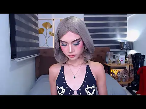 Snapshot of JuicyCockThea chatting on 06-24-26, 02:27 JuicyCockThea online show from 06-24-26, 02:27
