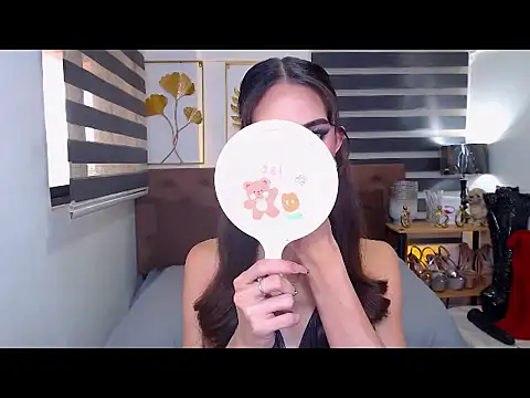 Snapshot of JuicyCockThea chatting on 07-14-26, 02:05 JuicyCockThea online show from 07-14-26, 02:05