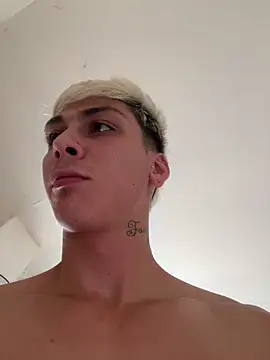 Snapshot of Babyfacenik chatting on 03-14-26, 04:34 Babyfacenik online show from 03-14-26, 04:34