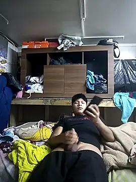 Fernando Yoo online show from 03-25-26, 08:37