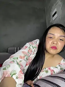 Snapshot of Strawberry-wet chatting on 03-05-26, 01:51 Strawberry-wet online show from 03-05-26, 01:51