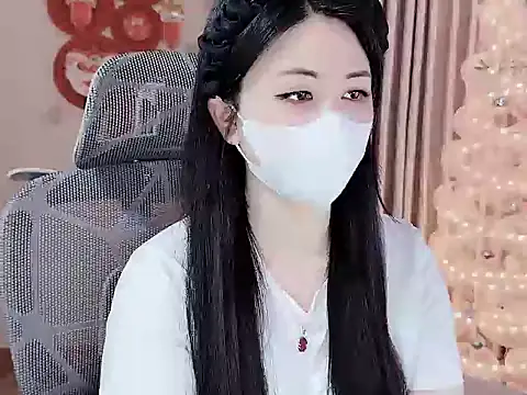 Snapshot of Agnelyn___ chatting on 02-13-26, 09:16 Agnelyn online show from 02-13-26, 09:16