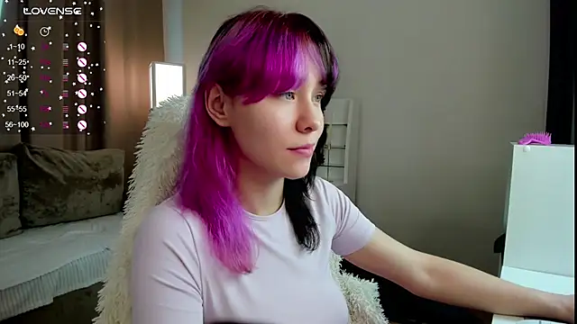 EmilyTrase online show from 07-03-26, 01:23
