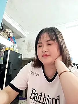 Kee-kimlee online show from 04-12-26, 02:44