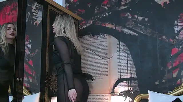 SelenaRuss online show from 03-31-26, 02:06