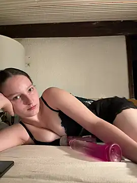 Snapshot of Mis-Elisa96 chatting on 07-10-26, 11:40 Mis-Elisa96 online show from 07-10-26, 11:40