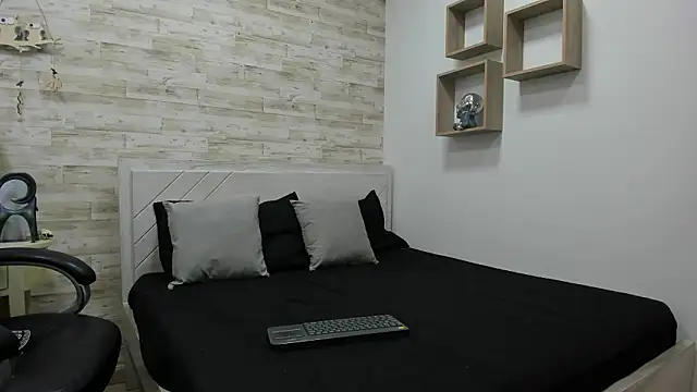 Jordi Cooper online show from 02-18-26, 03:46