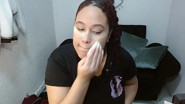 leilanewgirl online show from 03-11-26, 12:44