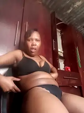 Snapshot of lovemore29 chatting on 03-26-26, 11:27 lovemore29 online show from 03-26-26, 11:27