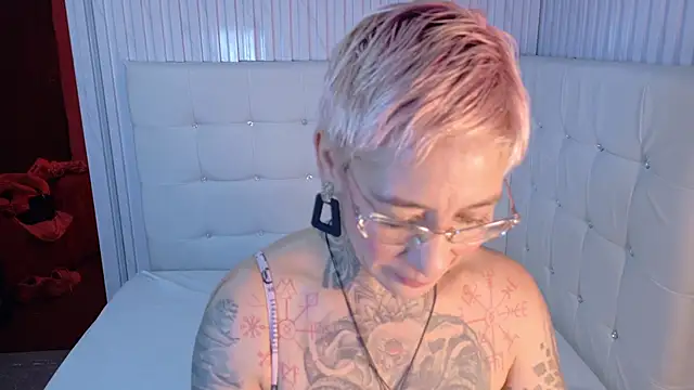 Everlyn sexx online show from 03-01-26, 03:36