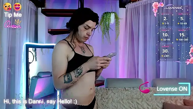 Snapshot of DanniHotBoy02 chatting on 06-03-26, 05:07 DanniHotBoy02 online show from 06-03-26, 05:07