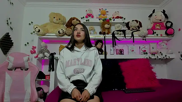 Mayli rose online show from 03-04-26, 07:31