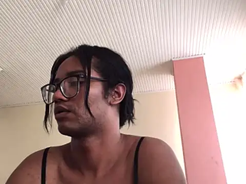 Snapshot of horny_brii chatting on 05-16-26, 06:39 horny brii online show from 05-16-26, 06:39