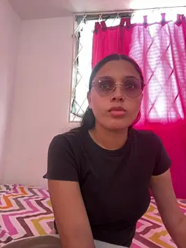 Snapshot of Ivy_lexx chatting on 02-27-26, 02:06 Ivy lexx online show from 02-27-26, 02:06