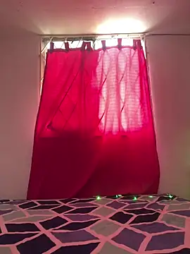 Snapshot of Ivy_lexx chatting on 02-28-26, 02:18 Ivy lexx online show from 02-28-26, 02:18