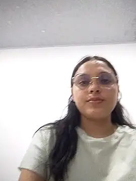 Snapshot of Ivy_lexx chatting on 03-13-26, 03:02 Ivy lexx online show from 03-13-26, 03:02