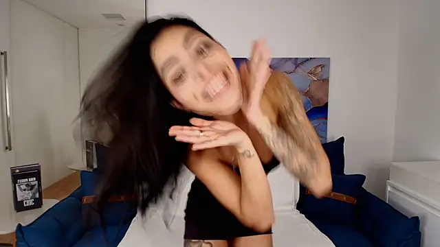 Snapshot of Barbara_Norris chatting on 02-13-26, 08:38 Barbara Norris online show from 02-13-26, 08:38