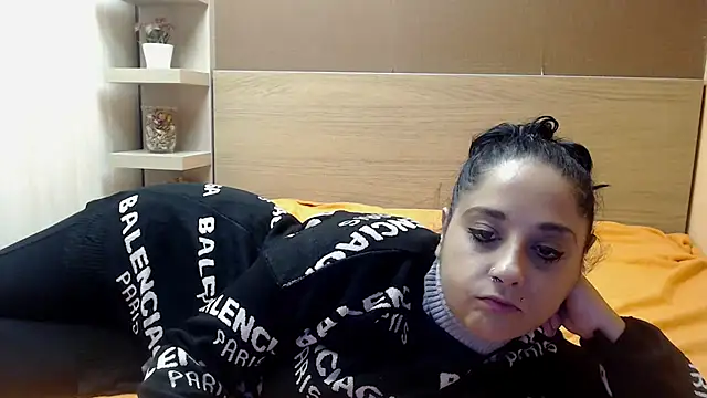 PinkyTwerkyX online show from 02-02-25, 12:24