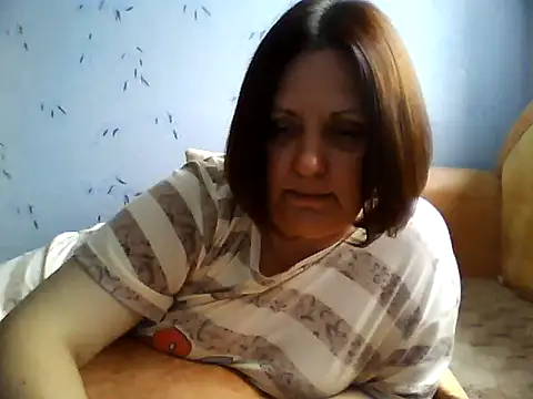 Snapshot of LockyCharm111 chatting on 07-09-26, 03:49 LockyCharm111 online show from 07-09-26, 03:49