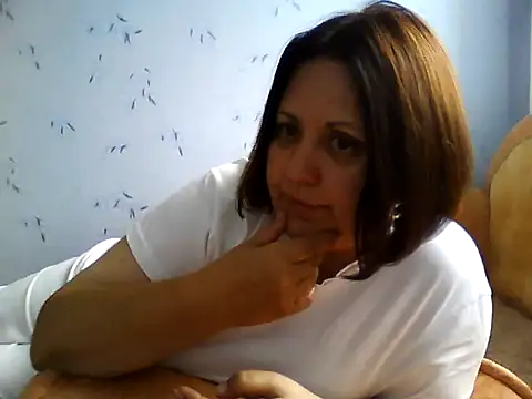 Snapshot of LockyCharm111 chatting on 07-22-26, 05:10 LockyCharm111 online show from 07-22-26, 05:10