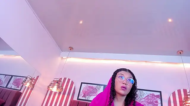 Snapshot of candice_johnss chatting on 02-14-26, 12:57 candice johnss online show from 02-14-26, 12:57