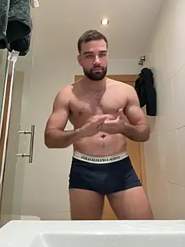 Snapshot of MitshCam chatting on 02-20-26, 07:58 MitshCam online show from 02-20-26, 07:58